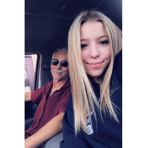 Meet your Posher, Jenna